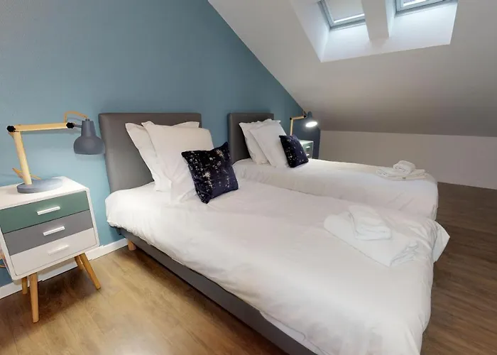 L'entete Clim Hypercentre 5-7 Personnes Colmar